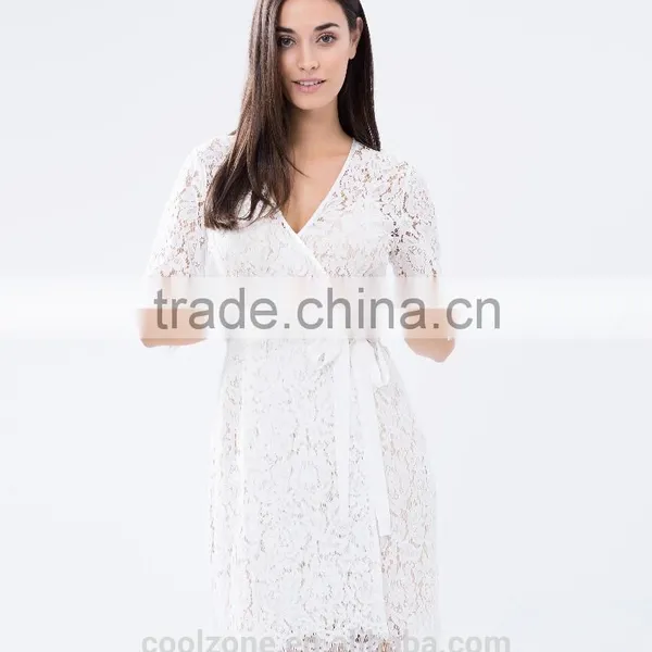 Regular Fit Adjustable Straps Wrap Front Lace Robe Fashion Sleeping Robe for Women 2016