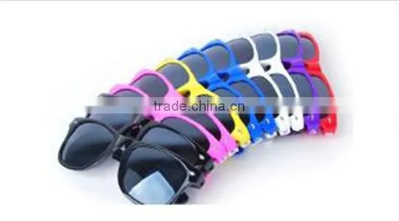 Factory Direct OEM Promotional Plastic UV400 Sunglasses Colorful photo-4
