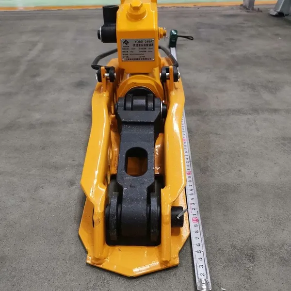 Hydraulic Railway Track Jack Rail Lifting and Lining Machine photo-4