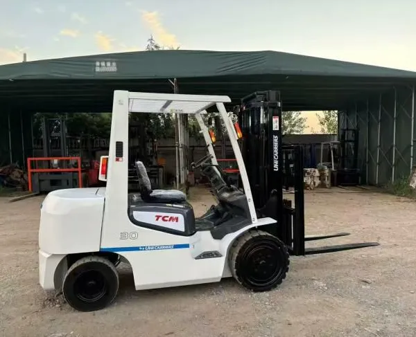 TCM 3-ton Forklift With 3-stage Mast (4.5m Lift Height) – for Export From China