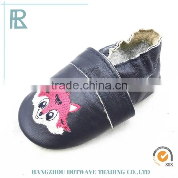 Wholesale Soft Sole Soft Leather Baby Prewalker Shoes photo-3