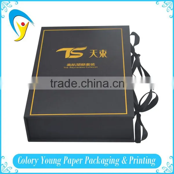 Guangzhou Factory Fibreboard Clamshell Cosmetic Box With Ribbon Handle photo-4
