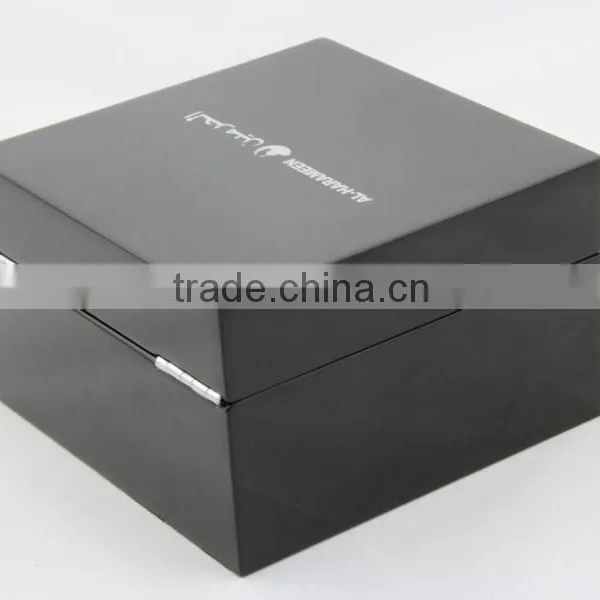 Luxury Custom Logo High Lacquer Wooden Watch Box photo-3