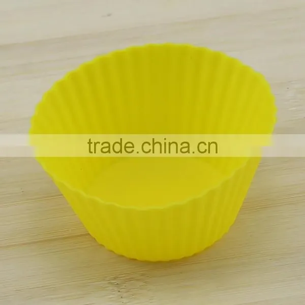 Yellow Fashion Design Silicone Cupcake Cups Mold photo-4