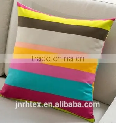 Custom Made in China 100 Polyester Printed Sofa Cushion , Cushion Covers photo-2