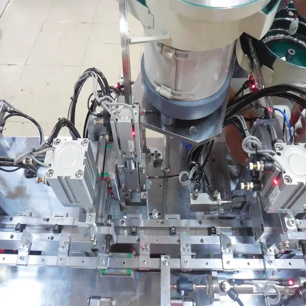 HY-B08 Automatic Disposable Razor Assembly Machine LED Bulb Assembly Machine