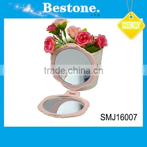 Factory Directly Rose Shape Plastic Folding Pocket Mirror photo-4