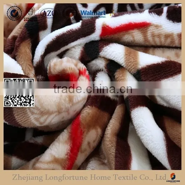 Yiwu China Suppliers Longfortune 100% Polyester Wholesale Thermal Protection Printed Coral Fleece Blanket Stocks photo-2