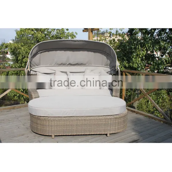 Outdoor Garden Daybed With Adjustable Canopy photo-2