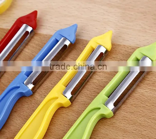Factory Price PP Handle Stainless Steel Blade Brush Shape Potato Peeler photo-5