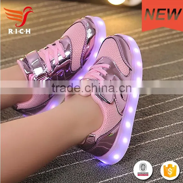 HFR-TS-17-2 2017 Rechargeable Outside Led Yeezy Shoes photo-4