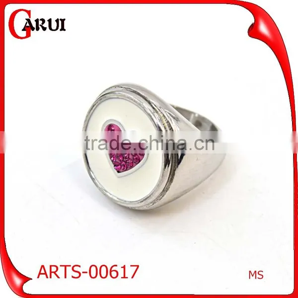 Heart Shaped Ring Designs for Girls Gold Jewelry Red Heart Ring photo-2