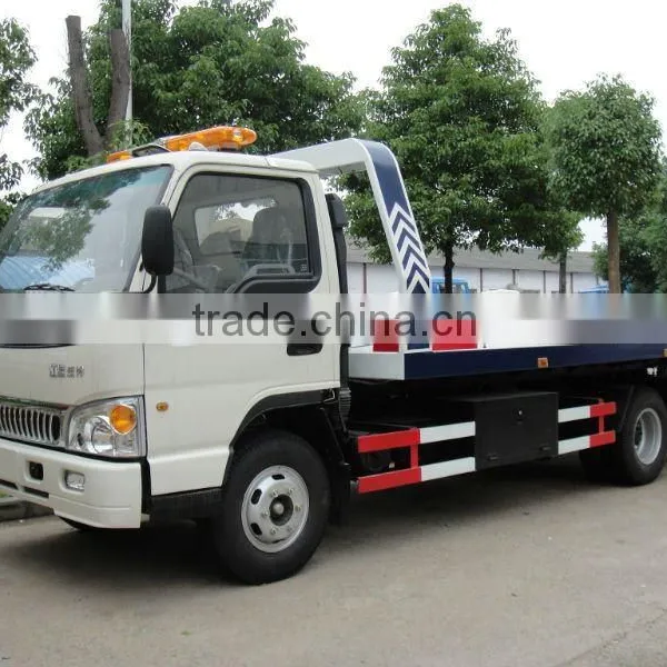 JAC wrecker truck