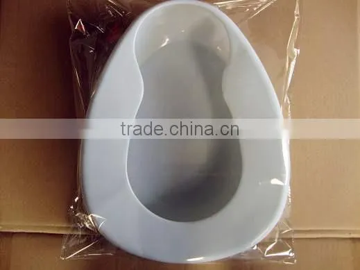 Medical Plastic Fractured Patient Bedpan With Cover photo-3