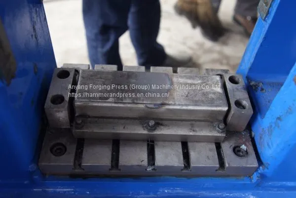 Anyang High Efficient Hydraulic Forging Press for Sale photo-3