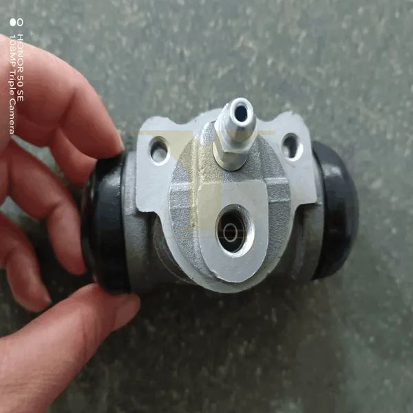 47550-26140 Brake Master Cylinder Fit Hiace Car Brake Spare Parts photo-3