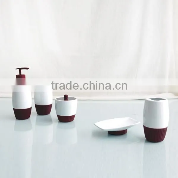 Ceramic Bathroom Set
