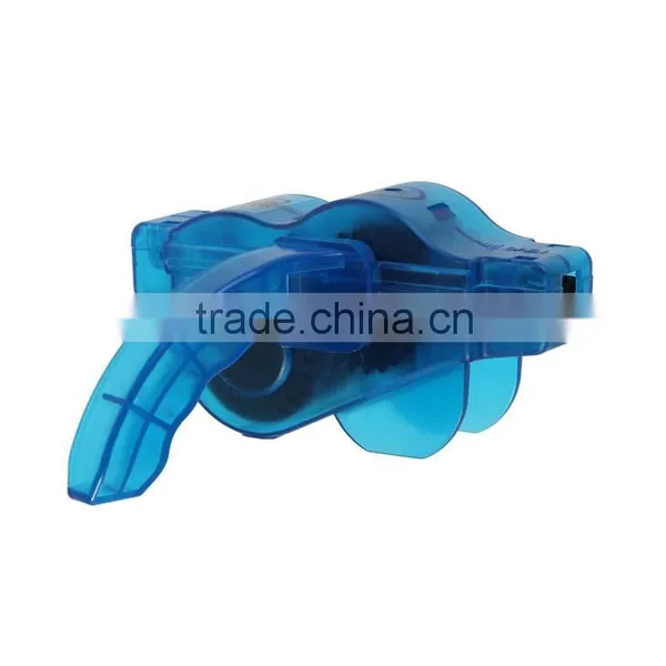 Bicycle chain cleaner