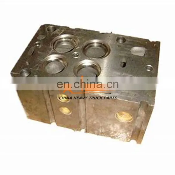Wholesale High Quality A7 CNHTC SINOTRUK HOWO D12 Engine Accessories AZ1246040010B Cylinder Head photo-4