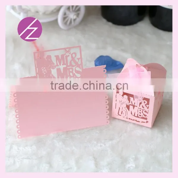 Free Logo Laser Cut Customizable Paper Love Couple Wedding Favor Candy Box and Seat Card Wedding Favors Seat Card ZH-5