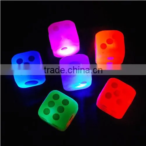Hot Sale Custom Colorful PVC LED Flashing Dice photo-2