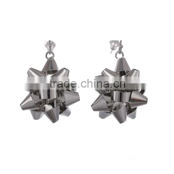 2014 Fashion Flower Shaped Ladies Earrings Designs Pictures
