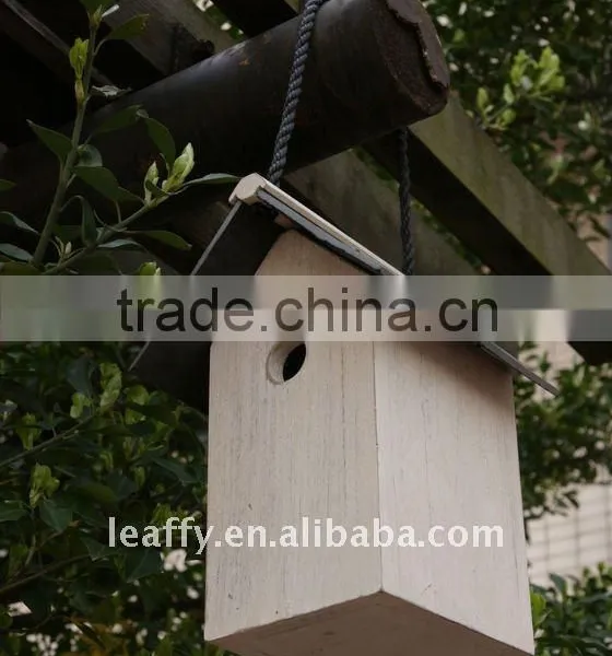 LEAFFY-Wooden Bird Nest