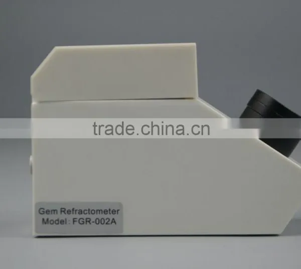FABLE Professornal Refractometer With Built-in Monochrome LED Light photo-2