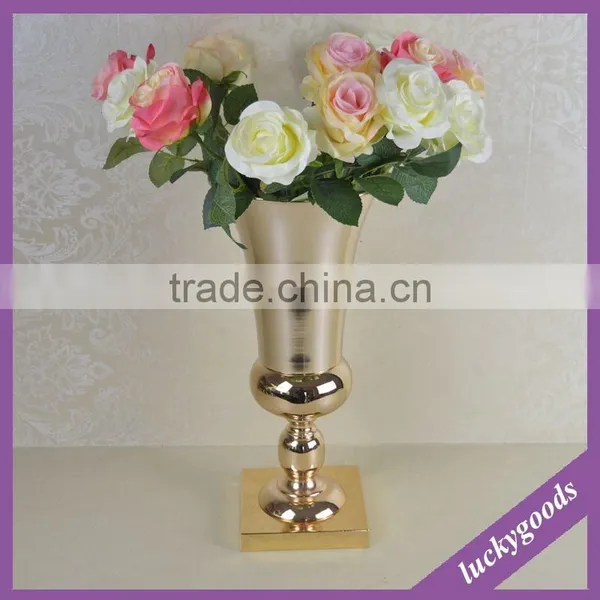 LDJ534 Gold Wedding Centerpiece Stand photo-2