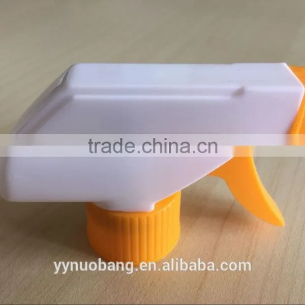 High-quality Plastic Red Garden Trigger Sprayer/Water Trigger Sprayer photo-3
