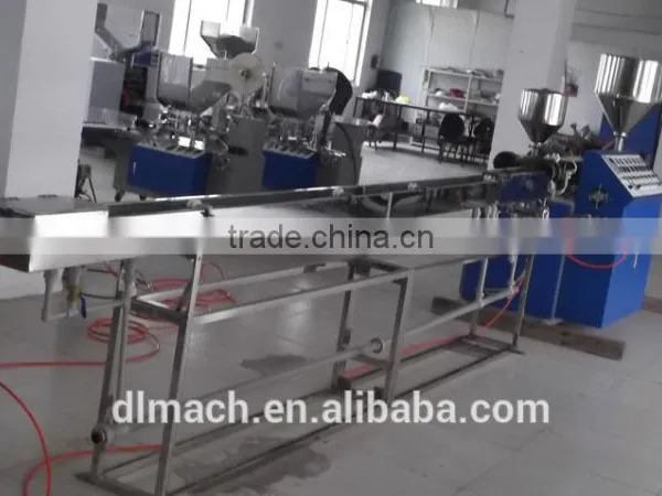 China Manufacturer Three Colors Plastic Drinking Straw Making Machine photo-4