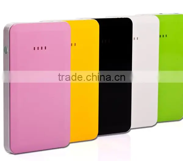 Hot Sale Smart Mini Car Jump Starter Mini Start Battery Bank photo-4