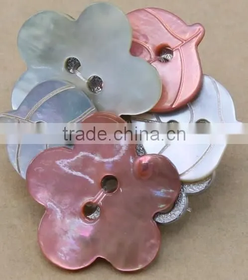 Flower Shaped Shell Brooch photo-3