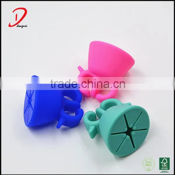 New Arrival Silicone Nail Polish Holder Ring,wearable Nail Polish Holder photo-3
