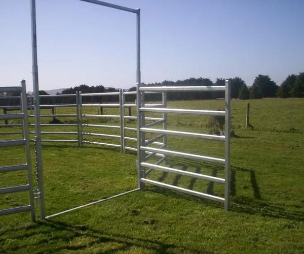Heavy Duty Galvanized Cattle Panels Farm Fence Cow Yard Sheep Portable Livestock Fence Panels photo-6