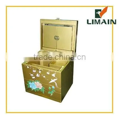 Wooden Make up Box