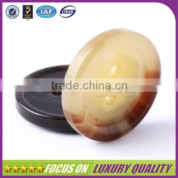 High Quality Customer Made Overcoat Fashion Plastic Button photo-2