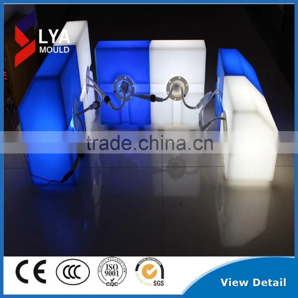 China Manufactory Solar System Plastic LED Lighting Roadside Curbstone