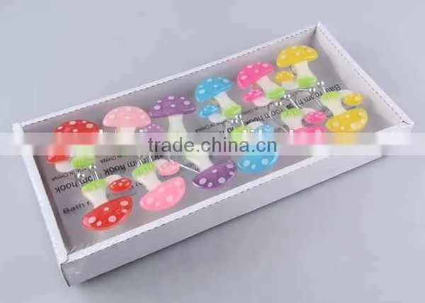 12PC Sucker Type Star Shape /mushroom Shape Plastic Hook photo-3