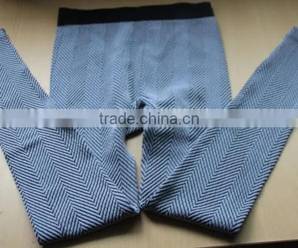Lady's Fashion Sexy Seamless Leggings photo-3