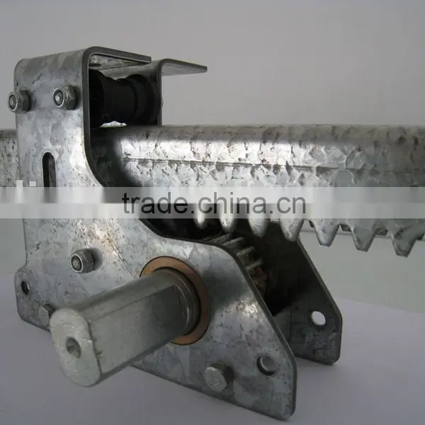 Style A Shading Rack & Pinion for Greenhouse