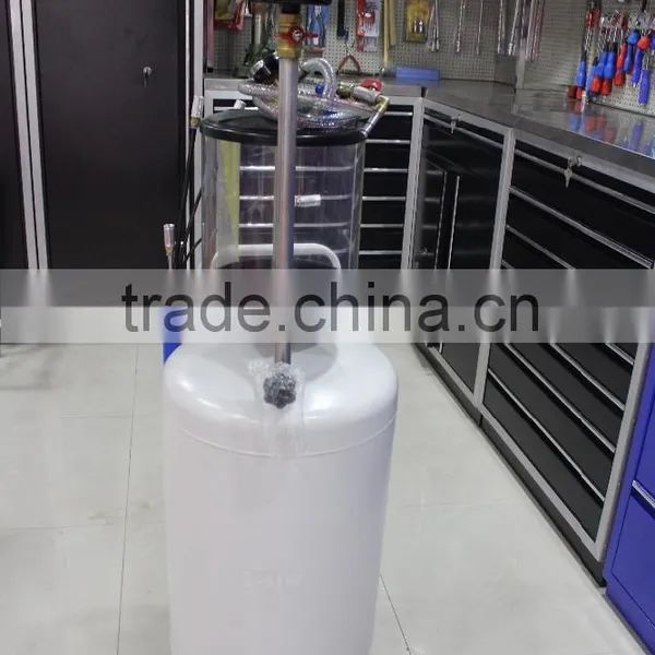 Oil Collecting Machine for Car Repairing Workshop AX-3197 photo-3