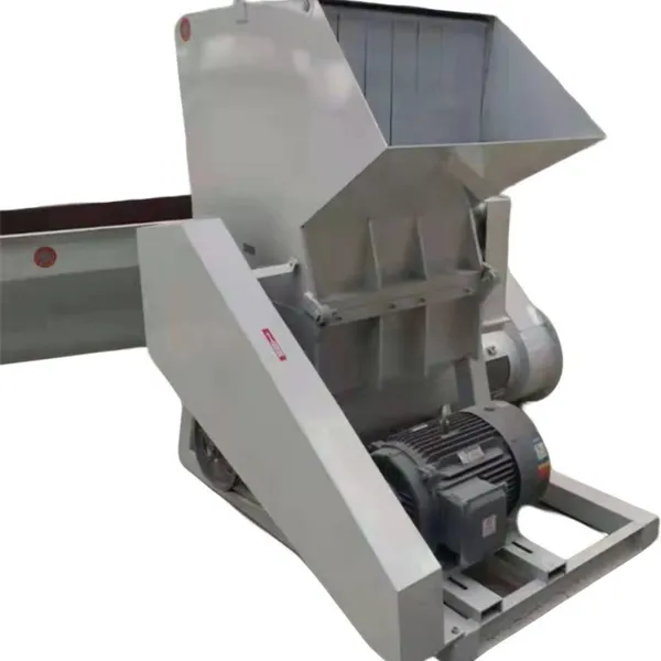 High Capacity Plastic Crusher for Recycling Pipes Sheets Bottles With Durable Blades photo-3
