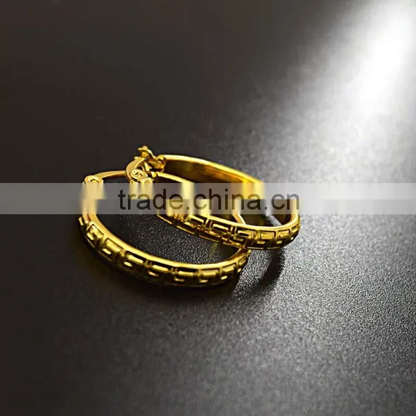 Express Jewelry Accessories For Women Huggie Earrings Gold photo-4