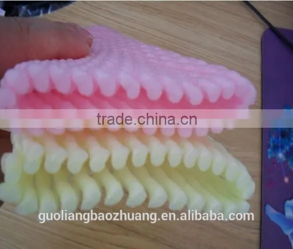 Popular Wholesale America FDA Approved White Guava Foam Protection Sleeve Net photo-6