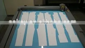 DCH30 Series Paper Box Cutting Machine With Laser Position photo-2