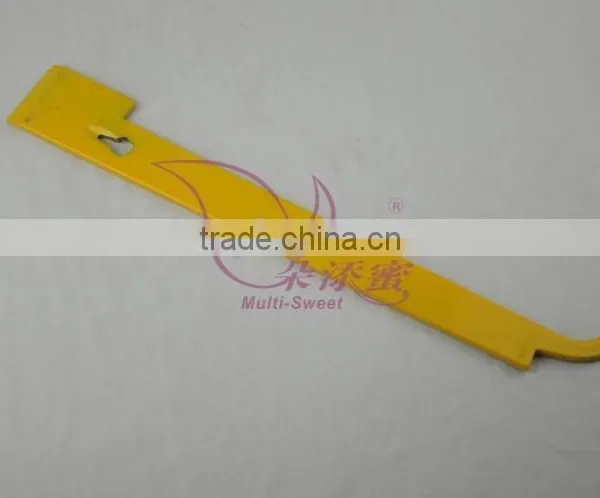 Promotion American Bee Keeping Yellow Honey Bee Galvanized J Hook Hive Tool photo-5