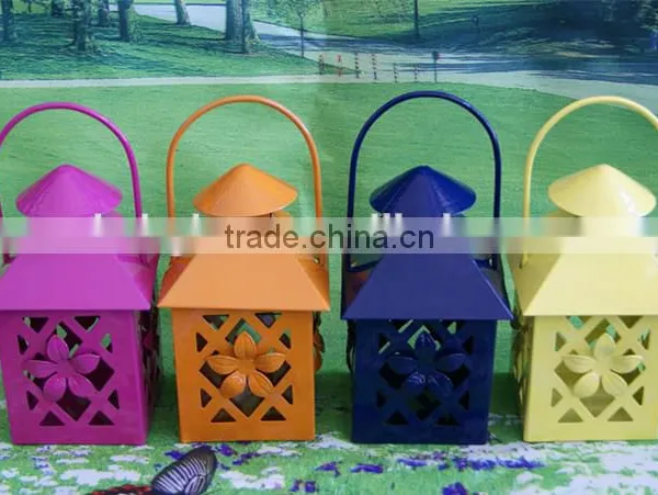 Iron Mini Hanging Tealight Lantern photo-2