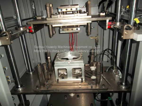 Hot Plate Welding Machine for Oil Tank photo-2