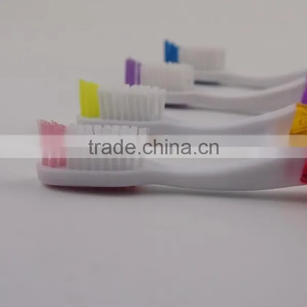 Soft Big Rubber Handle Toothbrush Non-slip Handle Toothbrush Teeth Care photo-2